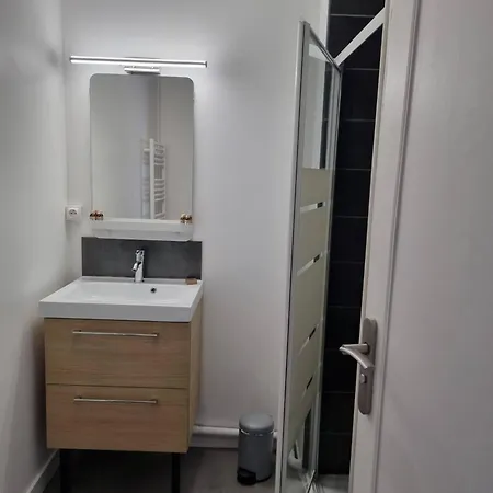 Le Petit Havrais Apartment